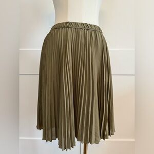 Banana Republic, Olive Green, Pleated Skirt